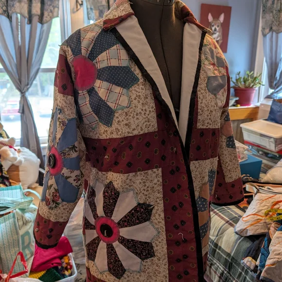 Patchwork Quilted Jacket - Picture 3 of 4